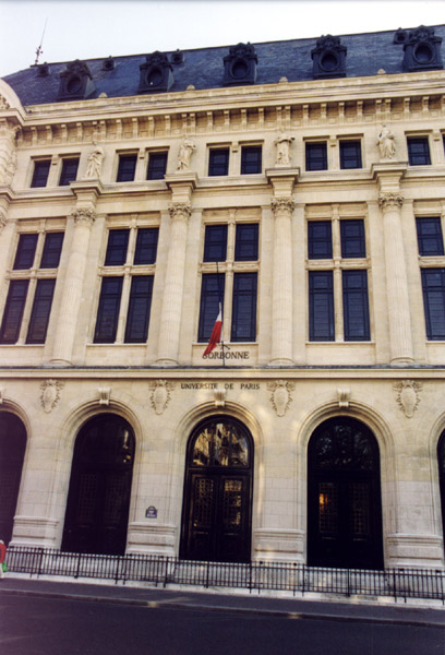 picture of Sorbonne entrance