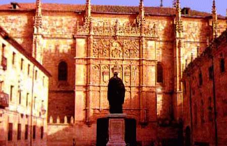 picture of Salamanca entrance